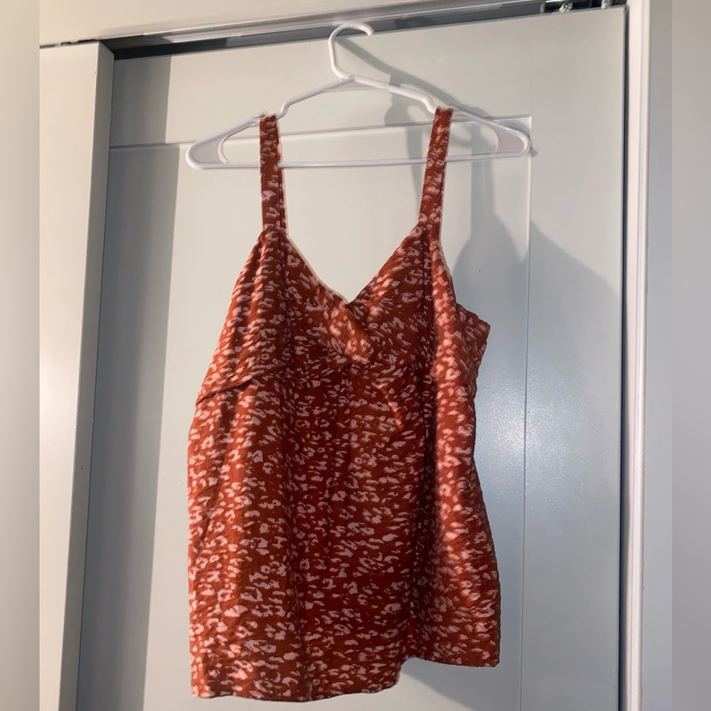 simply vera red patterned top